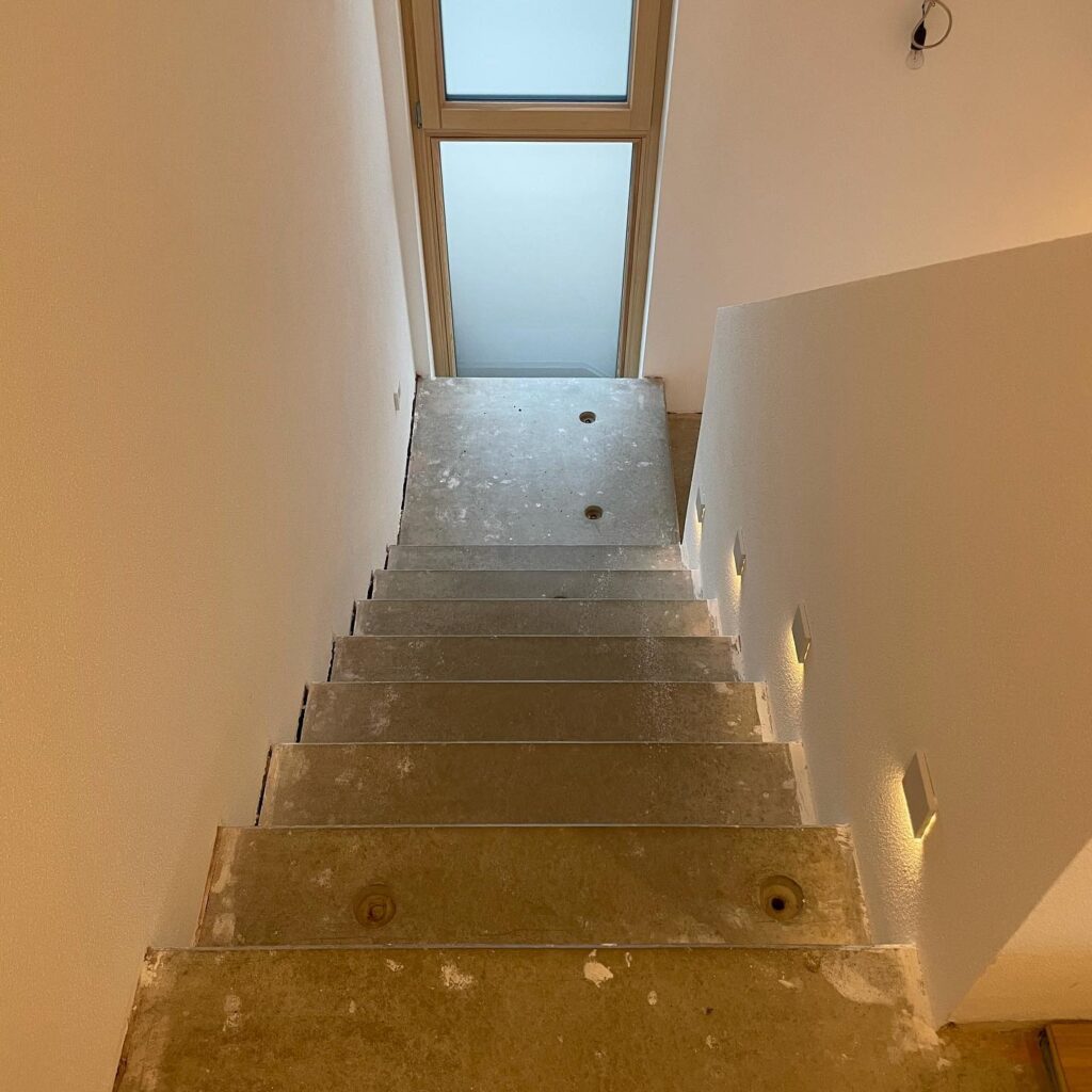 Instagram post from schreinerei_kuemmerle. This post is in position 0.